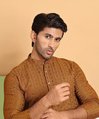 Jompers Men Embroidered Straight Kurta(Yellow)