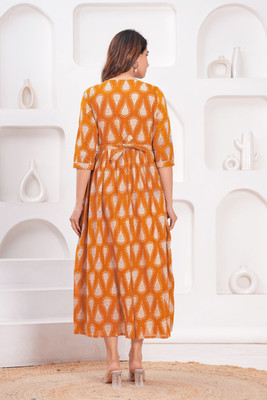 UrbanRang Women Floral Print Anarkali Kurta(Yellow, White)