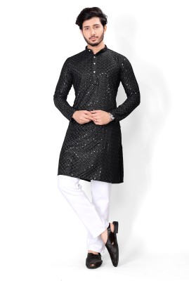 StyleVault Men Embroidered Straight Kurta(Black)