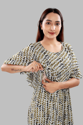 B2Fashion Women Printed Flared Kurta(Multicolor)
