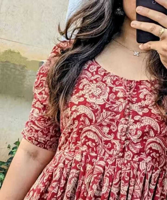 moxica Women Floral Print Gown Kurta(Maroon)