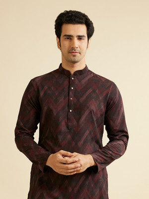 MANYAVAR Men Printed Straight Kurta(Maroon)