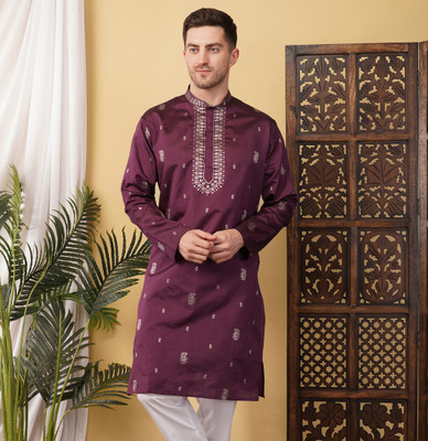 ADHIRAJAN Men Woven Design Straight Kurta(Purple)