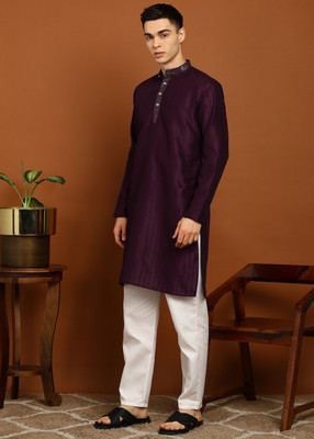 FUBAR Men Embroidered Straight Kurta(Purple)