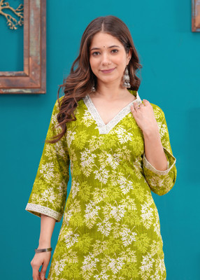 PRISCA Women Printed Straight Kurta(Green)