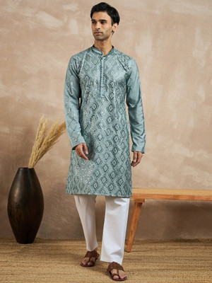 House of Pataudi Men Embroidered Straight Kurta(Light Blue)