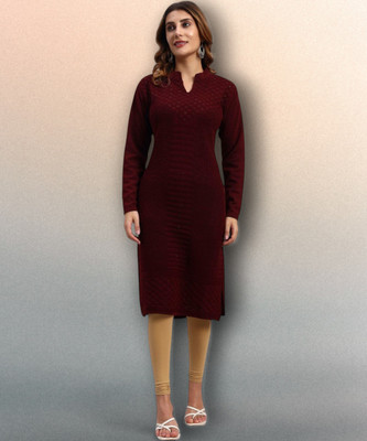 HEMLOCK Women Self Design Straight Kurta(Maroon)