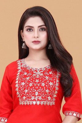 RIDDHI COLLECTION MALL Women Embroidered A-line Kurta(Red)