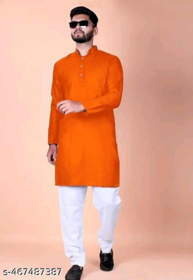 VyomCreation Men Solid Straight Kurta(Orange)