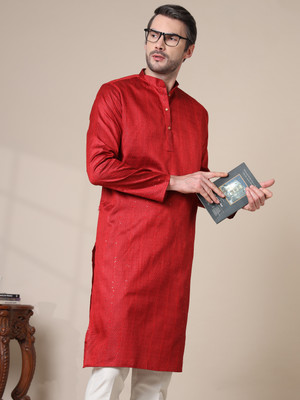 ADHIRAJAN Men Embroidered Straight Kurta(Maroon)