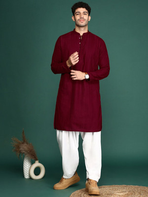 ANOUK Men Woven Design Straight Kurta(Maroon)