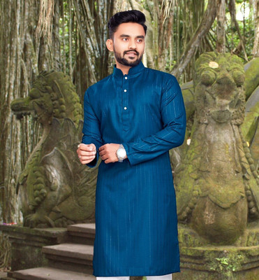 HouseOfCommon Men Solid Straight Kurta(Blue)
