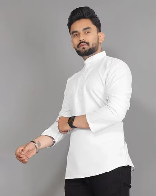 Krisha trend Men Solid Straight Kurta(White)