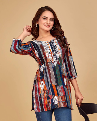 Kalavrund Creation Women Chikan Embroidery Straight Kurta(Multicolor)