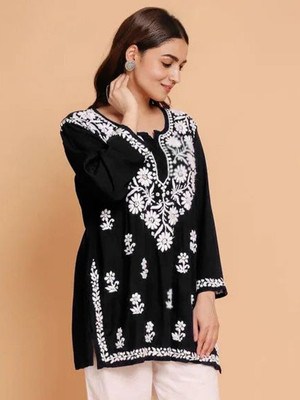 Estela Women Chikan Embroidery Straight Kurta(Black)