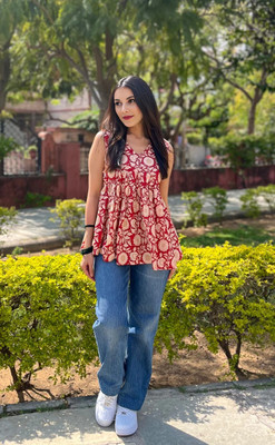 SRM Women Printed Cape Top Kurta(Red)