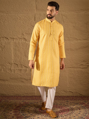 House of Pataudi Men Embroidered Straight Kurta(Yellow)