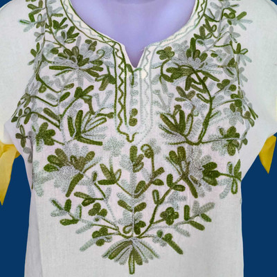 Anshi jari arts Women Embroidered Straight Kurta(Yellow, Green)