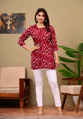 AMAN FASHION Women Printed Straight Kurta(Maroon)