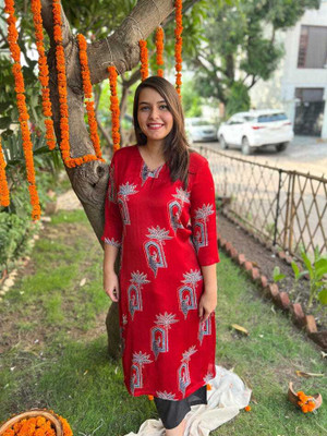 Moneyfab Women Printed A-line Kurta(Red)