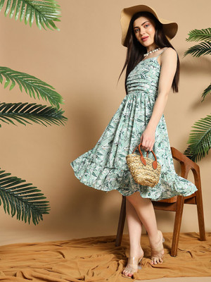 MEERANSHI LIVING Women Floral Print Flared Kurta(Green)