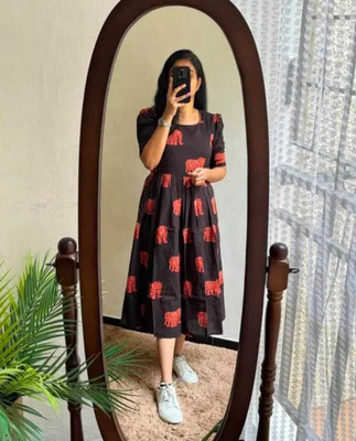 Moti Creation Women Animal Print Gown Kurta(Black, Maroon)