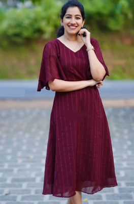Lazzly Women Self Design Flared Kurta(Maroon)