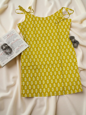 VIHARATHREADS Women Printed Straight Kurta(Yellow)