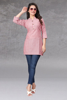 MANTRA DESIGNER Women Striped Straight Kurta(Pink)