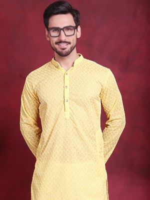 Jompers Men Embroidered Straight Kurta(Yellow)