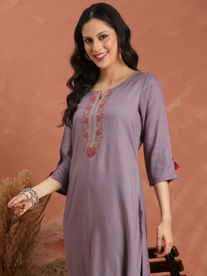 ANOUK Women Embroidered Straight Kurta(Purple)