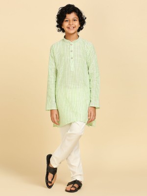 Rajubhai Hargovindas Boys Striped Straight Kurta(Green)