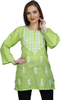 Nazaqat Women Embroidered Straight Kurta(Green)