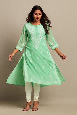 VELORA Women Embroidered A-line Kurta(Green)