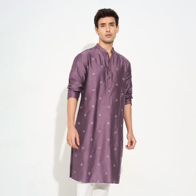 Indus Route by Pantaloons Men Embroidered Straight Kurta(Purple)