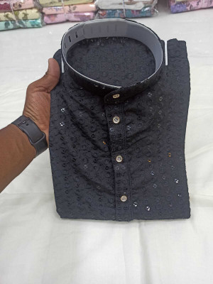 Alenjoy Men Chikan Embroidery A-line Kurta(Black)