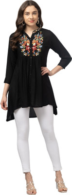 AHACRAFTY Women Embroidered, Floral Print Flared Kurta(Black)