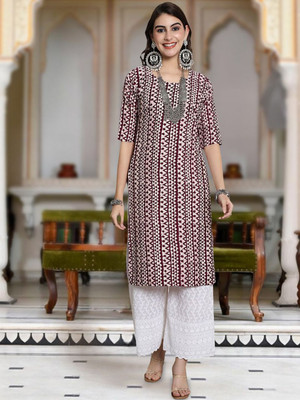 Moda Rapido Women Geometric Print Straight Kurta(Red)