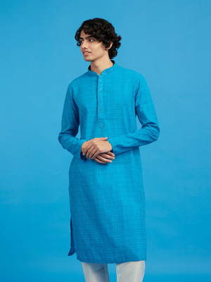 DIWAS by Manyavar Men Checkered Straight Kurta(Blue)