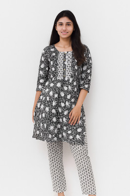 KUDAL CLOTHES Women Block Print Straight Kurta(Black)
