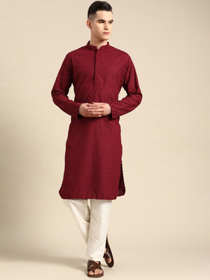 Rajubhai Hargovindas Men Embroidered Straight Kurta(Red)