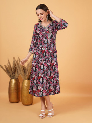 Gudwear Women Floral Print Gown Kurta(Multicolor)