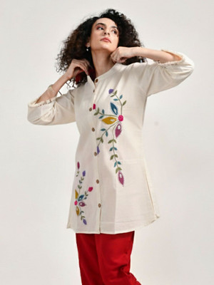 rimi Women Embroidered, Floral Print Straight Kurta(Beige)