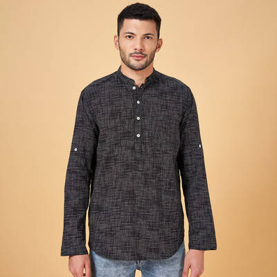 Indus Route by Pantaloons Men Self Design A-line Kurta(Black)
