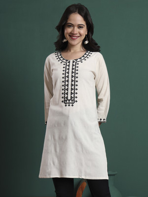 Anmi Embroidered Women Straight Kurta(Beige)