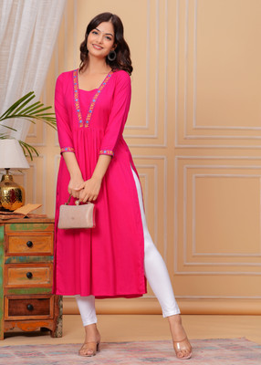 TANTANATAN Women Embroidered Straight Kurta(Red)