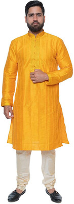 Vaisovaya Men Solid Straight Kurta(Yellow)