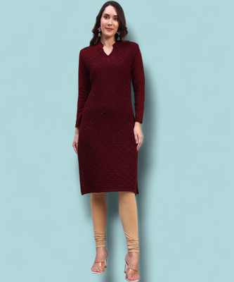 HEMLOCK Women Self Design Straight Kurta(Maroon)
