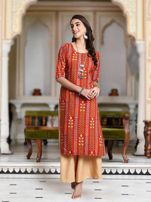 Moda Rapido Women Floral Print Straight Kurta(Black)
