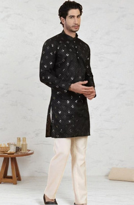 Biswas Fab Men Embellished Straight Kurta(Black)